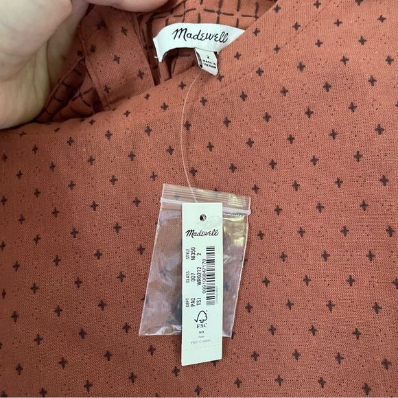 Madewell Jacquard Puff-Sleeve Top in Micro Cross - Picture 4 of 9